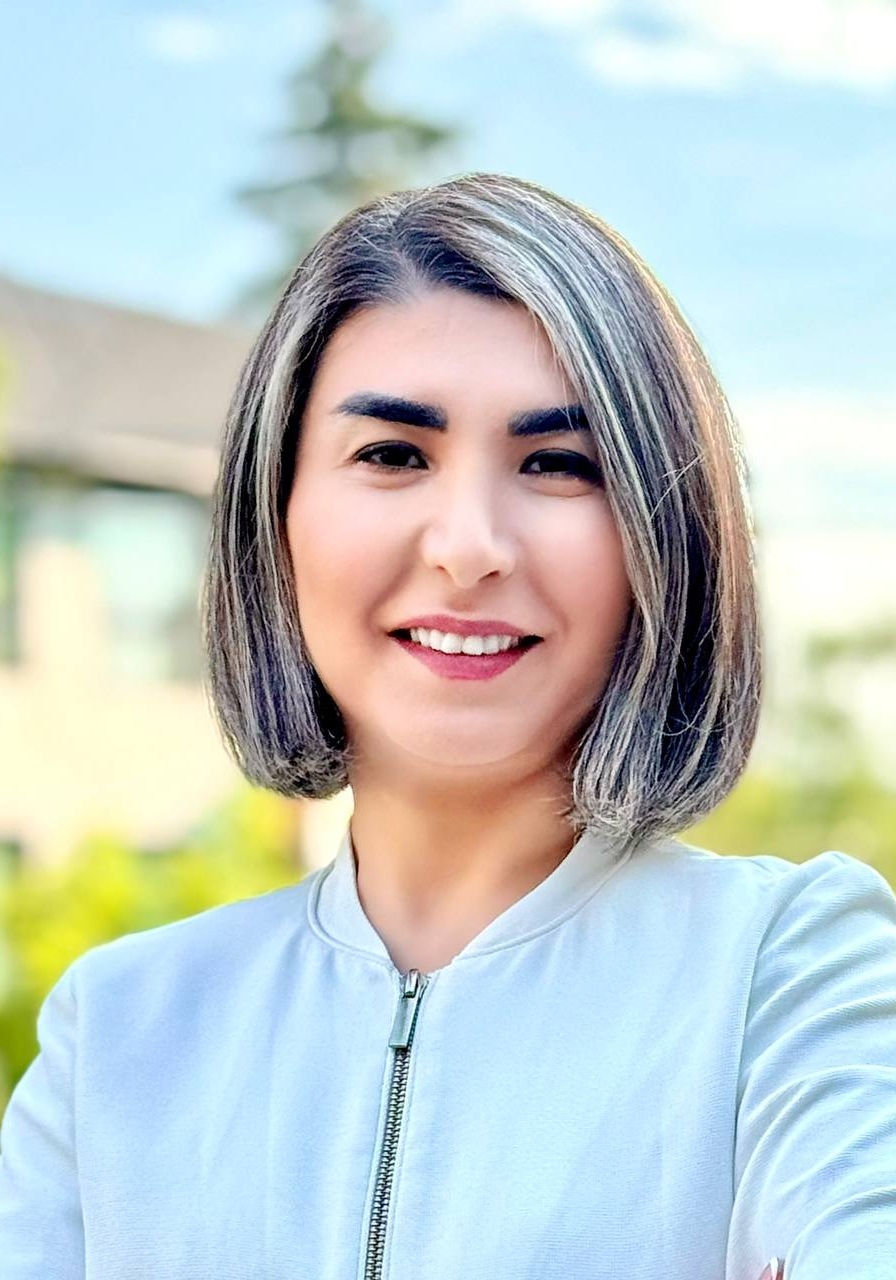 Solmaz Karamikamkar