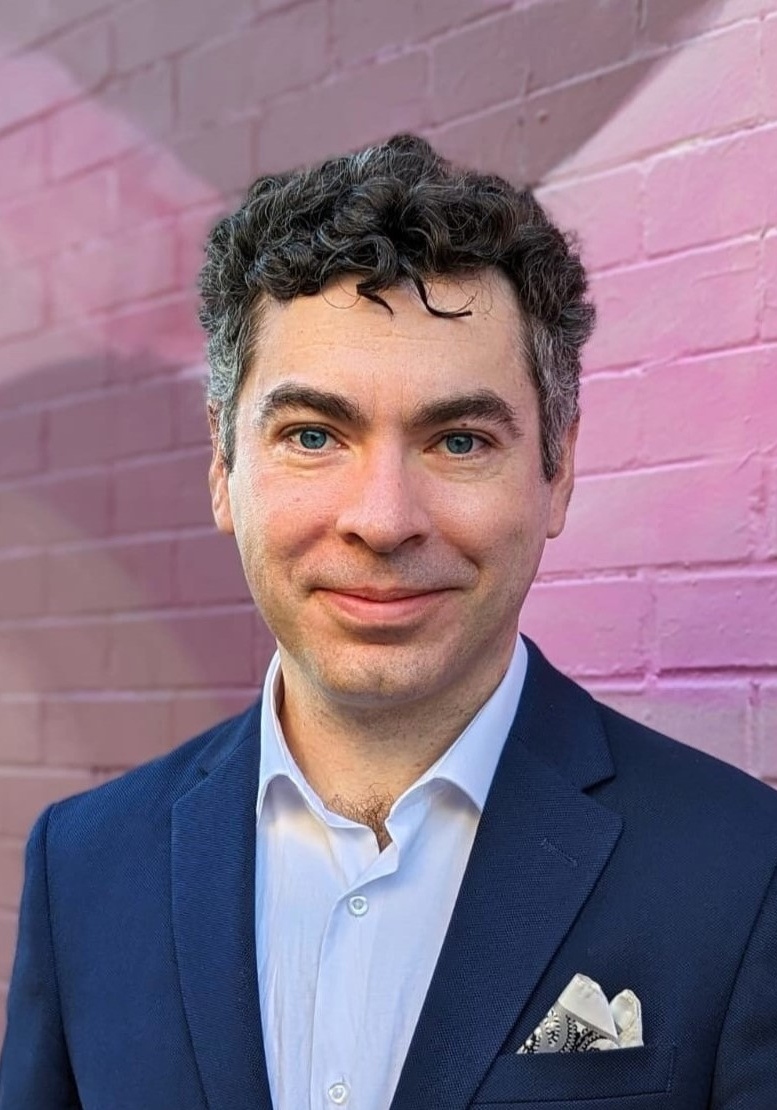 Igor Grossmann: Profile Photo